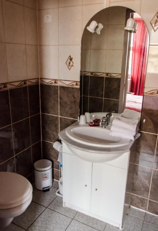 Hotel Coq Hardi Lille Szoba fotó
